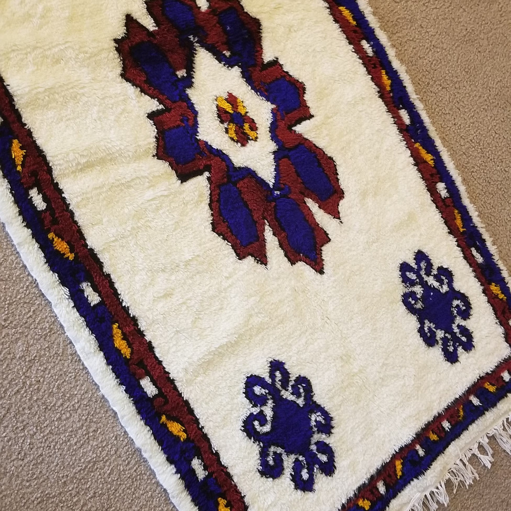 Moroccan Carpet - Picture 2 of 3